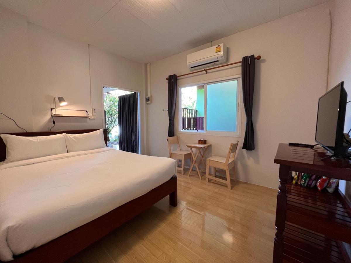 Naisang Hostel Chumphon Dış mekan fotoğraf