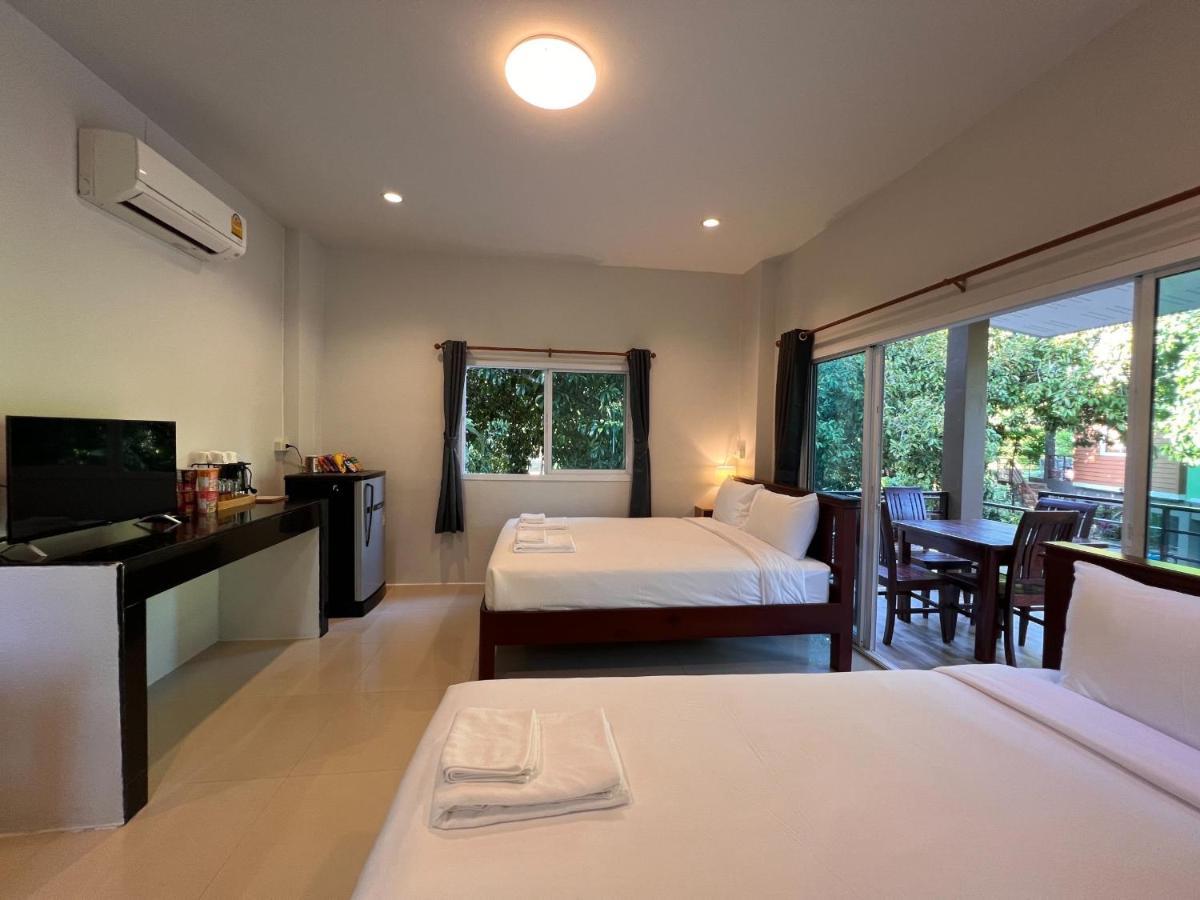 Naisang Hostel Chumphon Dış mekan fotoğraf